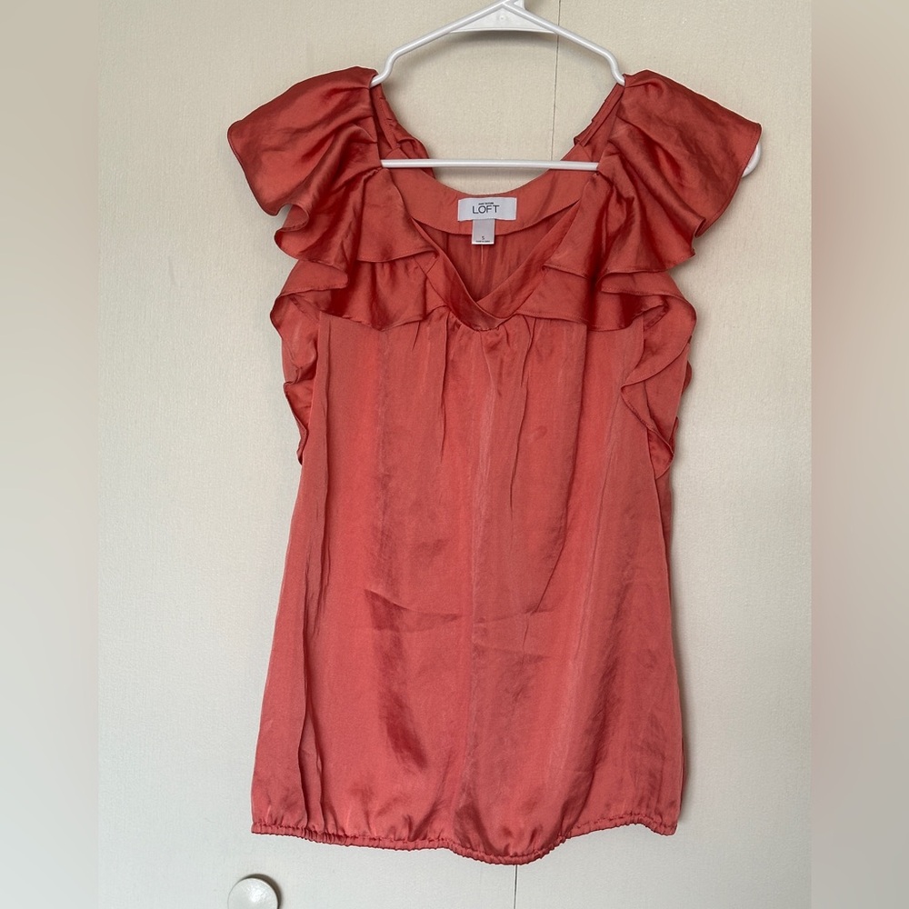 LOFT Peach Colored Size Small Ruffle Blouse NWT